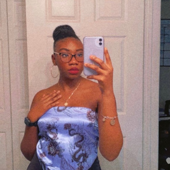 Follow Me ~ IG: @j.sunflowers | Youtube: JTheFashionGirl - Picture 1 of 1